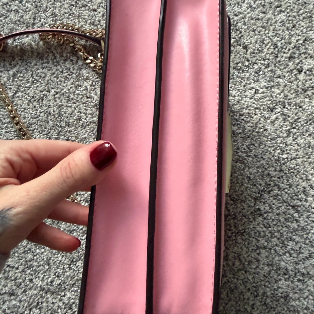 Michael Kors Pink Crossbody Bag with Gold Chain - Picture 11 of 11